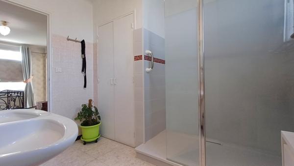 Narbonne (11100) Maison de Ville.