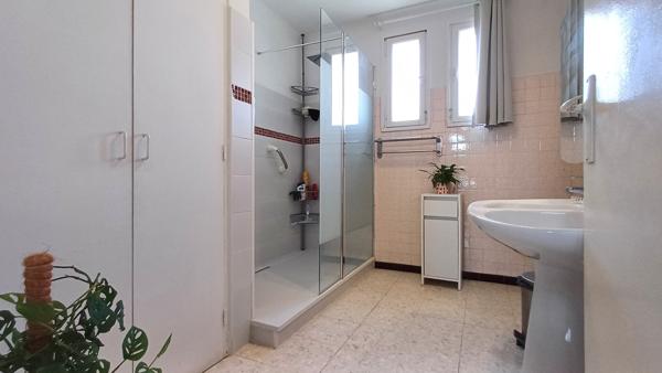 Narbonne (11100) Maison de Ville.