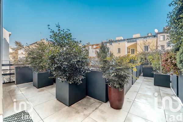 Maison 9 pièces de 330 m² à Levallois-Perret (92300)