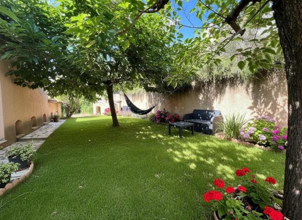 Villa à redécorer avec vue dominante – Draguignan