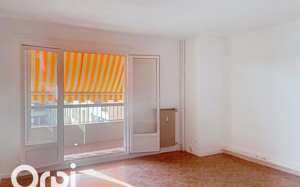 Appartement à vendre    1 pièce • 31,57 m2 Saint-Laurent-du-Var