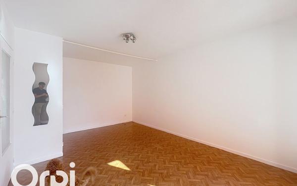 Appartement à vendre    1 pièce • 31,57 m2 Saint-Laurent-du-Var