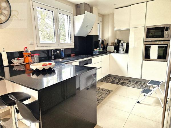 Appartement à LA CELLE SAINT CLOUD (78170)