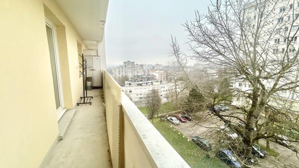 VANDOEUVRE LES NANCY T4 de 59 m2 dans résidence bien tenue