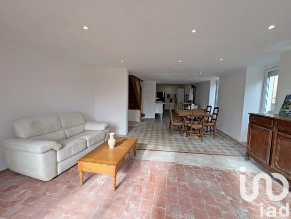 Maison de village 4 pièces de 94 m² à Neuvy-Saint-Sépulchre (36230)