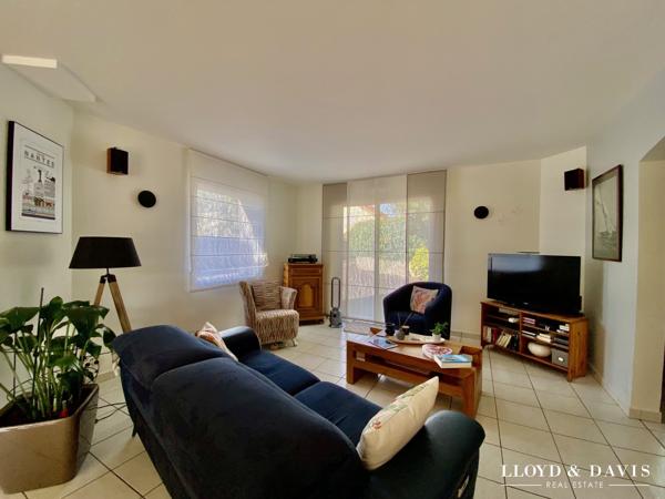 Maison familiale avec 4 chambres et garage