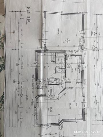 Maison familiale avec 4 chambres et garage