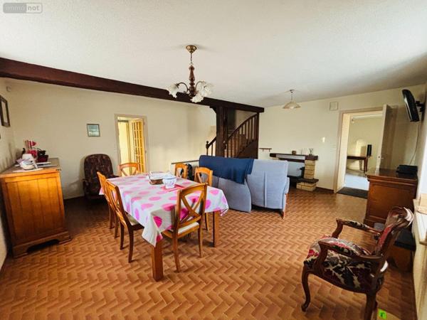 Maison individuelle à vendre à Noyal-Châtillon-sur-Seiche en Ille-et-Vilaine (35230), ref : 35129-6523