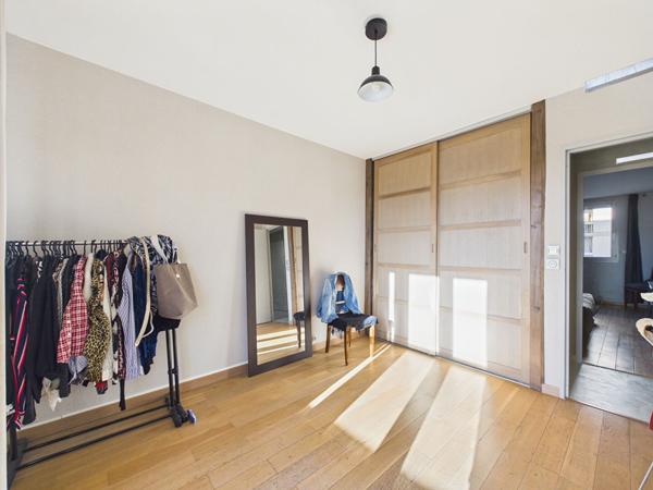 VALENCE SUD ? Appartement T5 de 93 m2 avec balcon, garage et cave