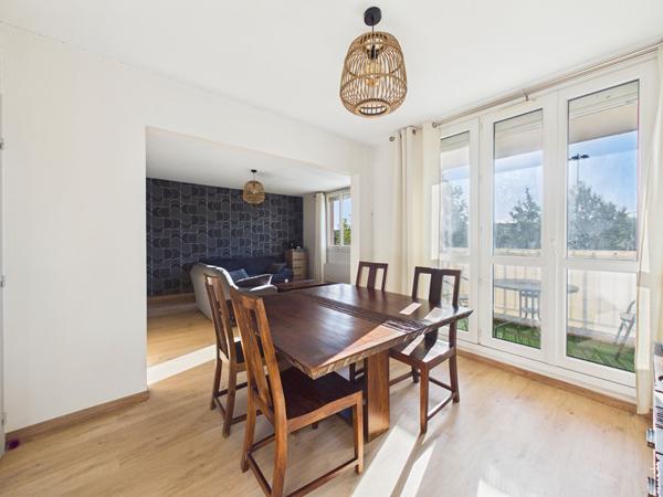 VALENCE SUD ? Appartement T5 de 93 m2 avec balcon, garage et cave
