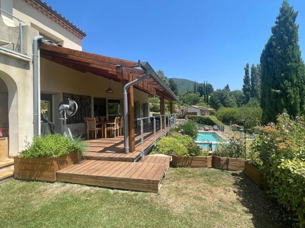 Belle propriété à 15' à pied de Dieulefit