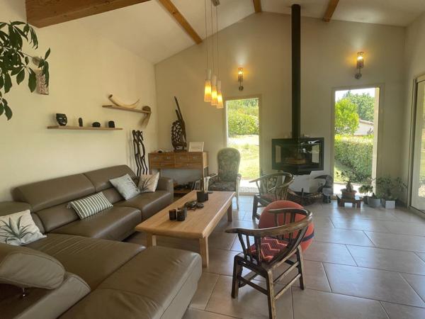 Belle propriété à 15' à pied de Dieulefit