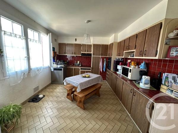 Maison à vendre  5 pièces - 124,31 m 2   FOUGERES  - 35