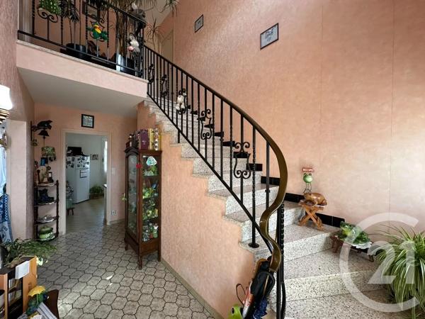 Maison à vendre  5 pièces - 124,31 m 2   FOUGERES  - 35