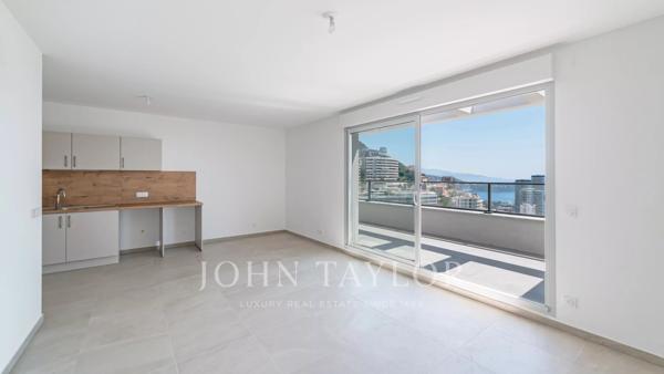 BEAUSOLEIL - TOIT TERRASSE 5 PIÈCES - RÉSIDENCE NEUVE - VUE MER ET MONACO
