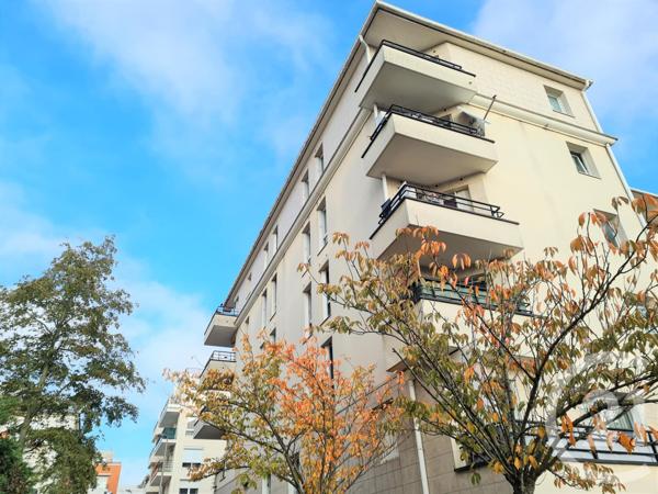 Appartement F4 à vendre  4 pièces - 77 m2 CRETEIL - 94