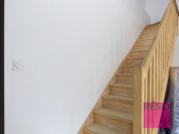 MAISON INDIVIDUELLE  NON MEUBLÉE 5 PIÈCES