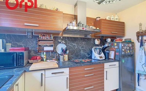 Maison à vendre    4 pièces •  Le Beausset