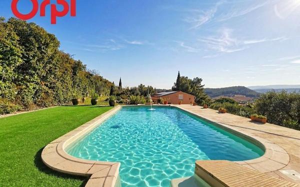 Maison à vendre    4 pièces •  Le Beausset