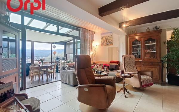 Maison à vendre    4 pièces •  Le Beausset