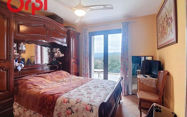 Maison à vendre    4 pièces •  Le Beausset