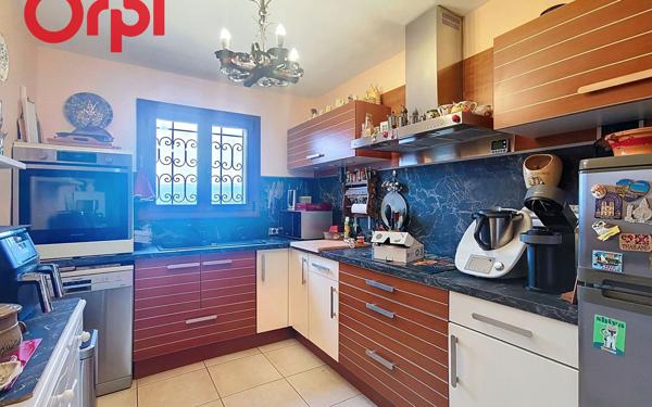 Maison à vendre    4 pièces •  Le Beausset