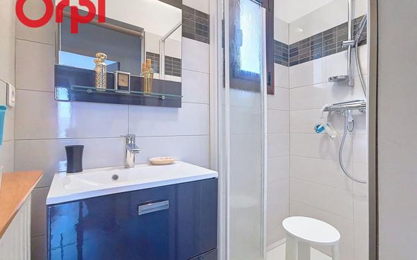 Maison à vendre    4 pièces •  Le Beausset