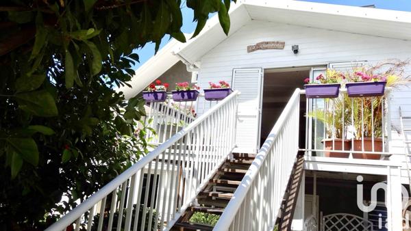 Domaine 15 pièces de 360 m² à Saint-Joseph (97480)