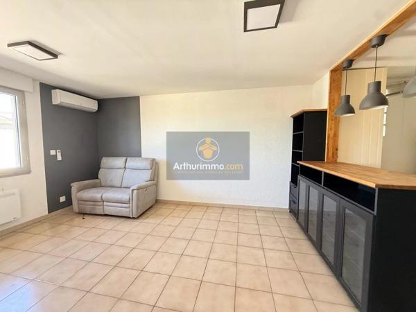 Location                                                      Appartement
                        
                     4 pièces                      82 m2                     à Bollène