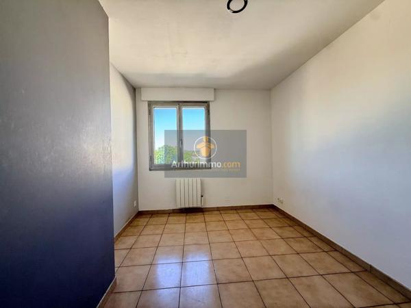 Location                                                      Appartement
                        
                     4 pièces                      82 m2                     à Bollène