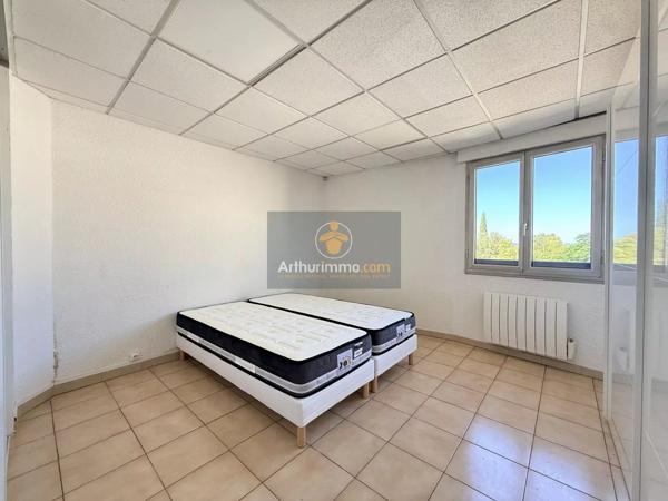 Location                                                      Appartement
                        
                     4 pièces                      82 m2                     à Bollène
