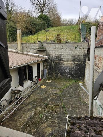 à PROXIMITE D'ABBEVILLE