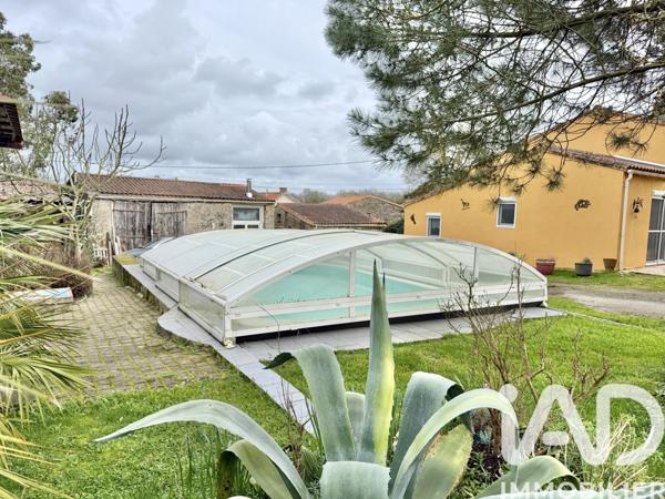 Maison à vendre 4 pièces 89 m² Montaigu-Vendée