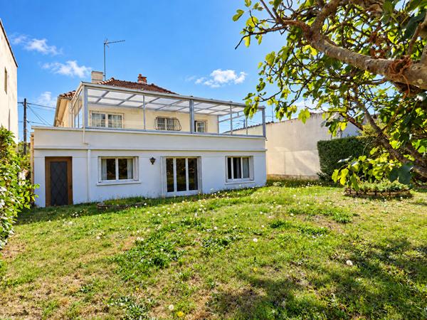 Maison non mitoyenne ,Neuilly Sur Marne 2 pièce(s) 133m²