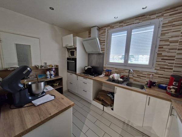 MAISON 3 CHAMBRES - GARAGE - JARDINET