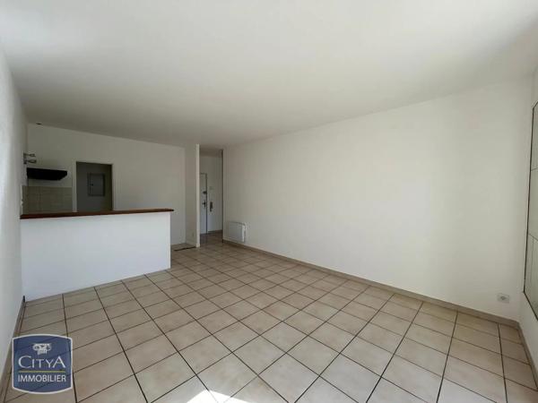 Appartement à louer 2 pièces 45.25m² Beaumes-de-Venise (84190)