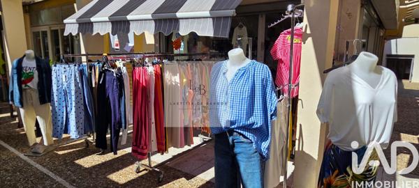 Habillement, Textile​ à vendre 44 m² Le Grau-du-Roi