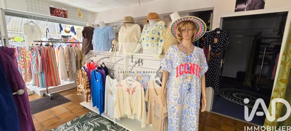 Habillement, Textile​ à vendre 44 m² Le Grau-du-Roi