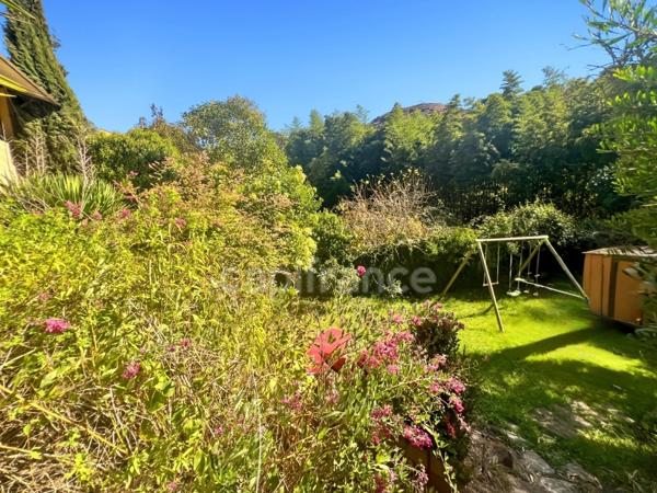 SARROLA CARCOPINO (20),maison atypique T4 + T2 indépendant, à quelques minutes d'Ajaccio et Mezzavia