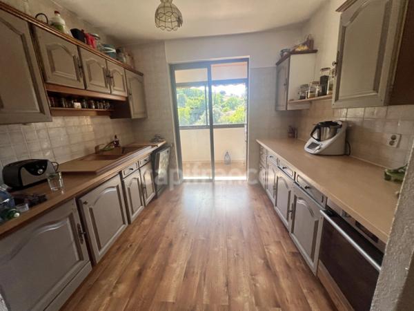 SARROLA CARCOPINO (20),maison atypique T4 + T2 indépendant, à quelques minutes d'Ajaccio et Mezzavia