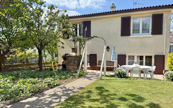 Maison à vendre    5 pièces • 95 m2 Morangis