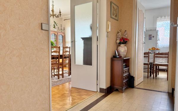 Maison à vendre    5 pièces • 95 m2 Morangis