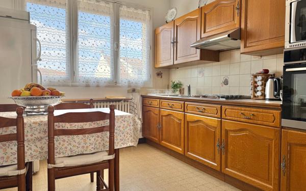 Maison à vendre    5 pièces • 95 m2 Morangis