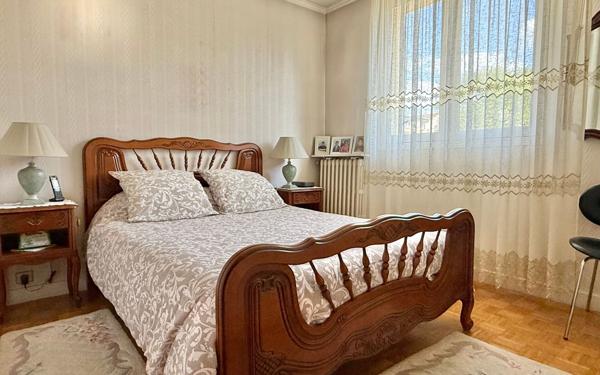 Maison à vendre    5 pièces • 95 m2 Morangis