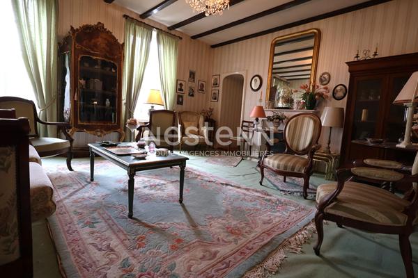 LANDERNEAU - Appartement de 6 pièces de 139m²