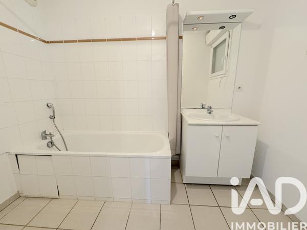 Location appartement 2 pièces 53 m² Margny-lès-Compiègne
