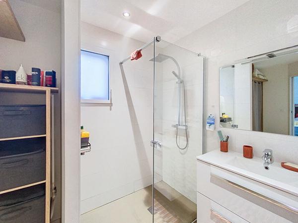 Magnifique Maison contemporaine entièrement de plain-pied à Quimperlé - 5 pièces, 136 m²