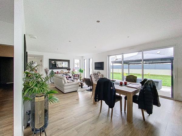 Magnifique Maison contemporaine entièrement de plain-pied à Quimperlé - 5 pièces, 136 m²
