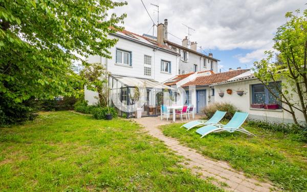 Maison à vendre    5 pièces •  Le Raincy