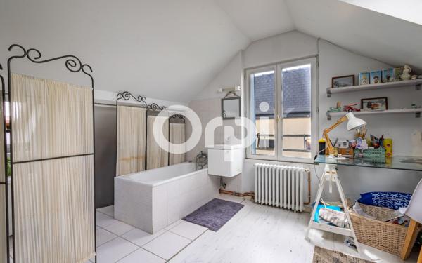 Maison à vendre    5 pièces •  Le Raincy